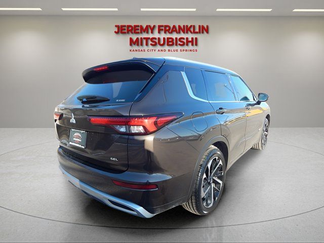 2022 Mitsubishi Outlander SEL