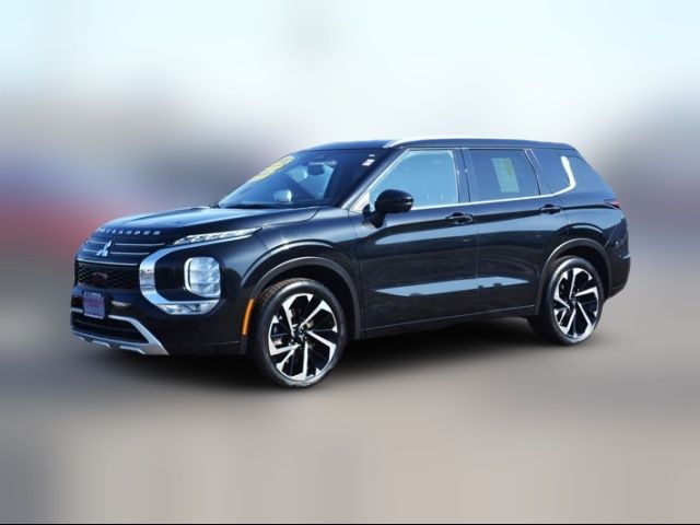 2022 Mitsubishi Outlander SEL