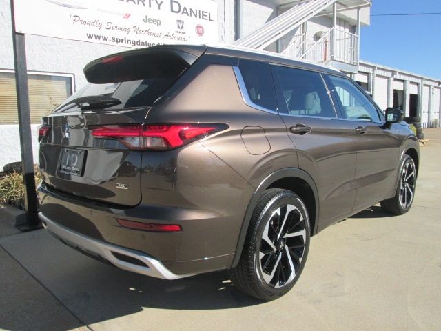 2022 Mitsubishi Outlander SEL