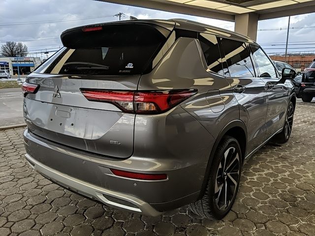 2022 Mitsubishi Outlander SEL