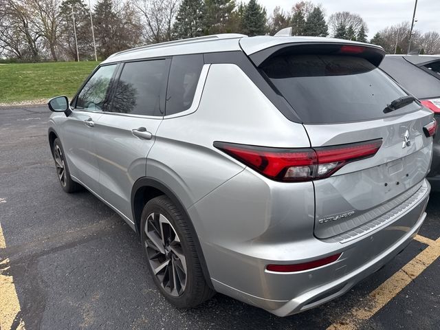 2022 Mitsubishi Outlander SEL