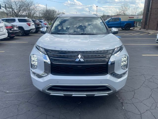 2022 Mitsubishi Outlander SEL