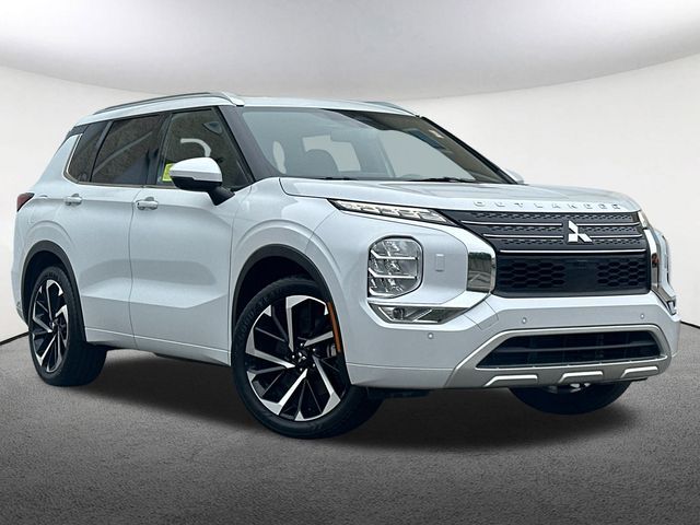 2022 Mitsubishi Outlander SEL Launch Edition