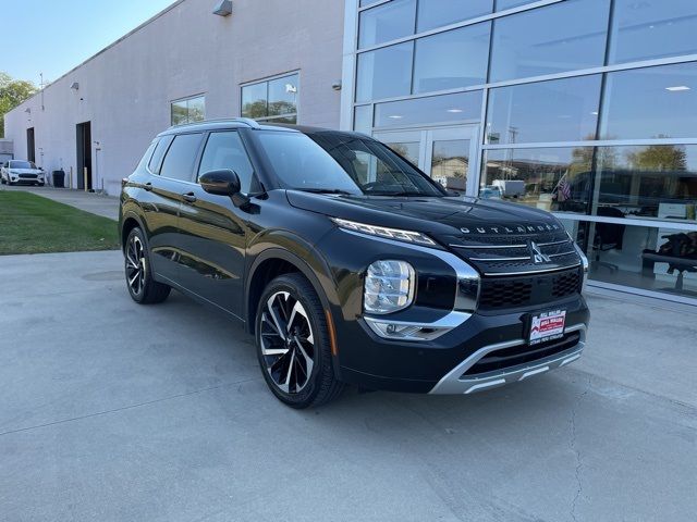 2022 Mitsubishi Outlander SEL
