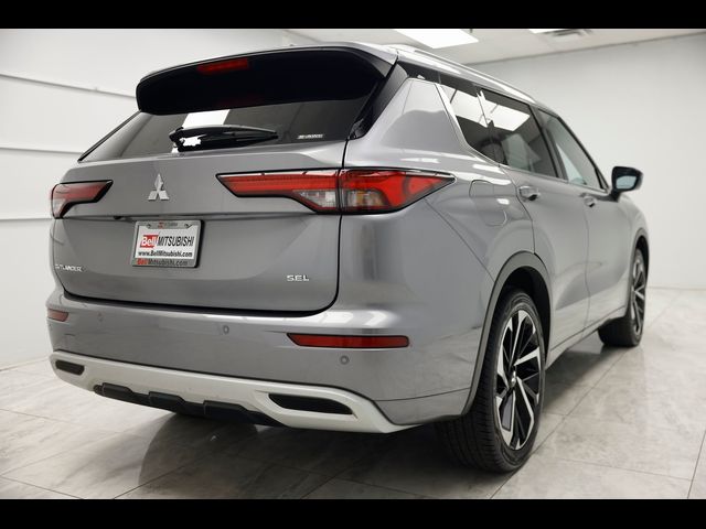 2022 Mitsubishi Outlander SEL