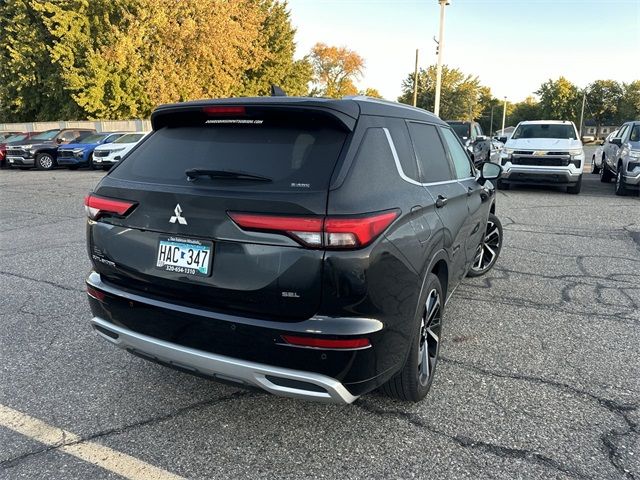 2022 Mitsubishi Outlander SEL