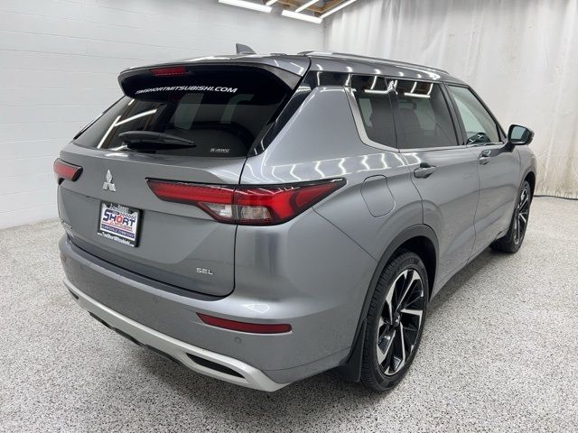 2022 Mitsubishi Outlander SEL