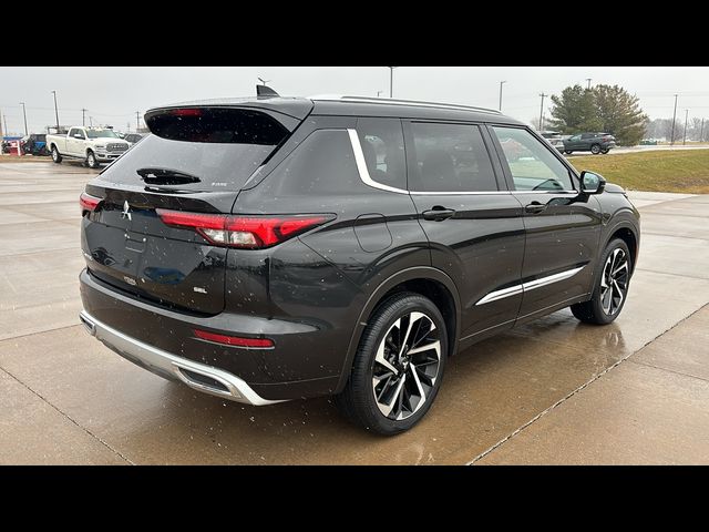 2022 Mitsubishi Outlander SEL