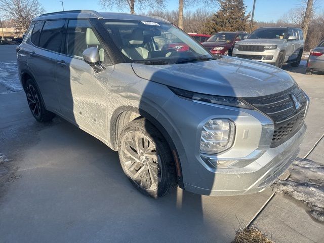 2022 Mitsubishi Outlander SEL