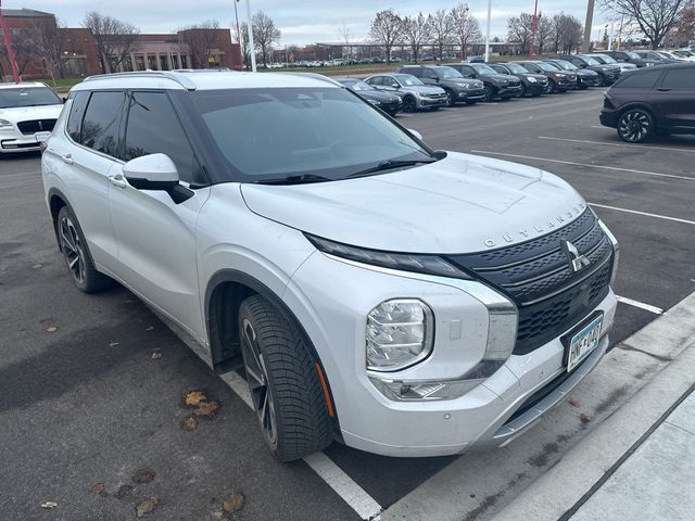 2022 Mitsubishi Outlander SEL