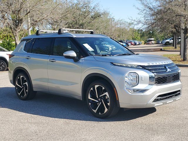 2022 Mitsubishi Outlander SEL