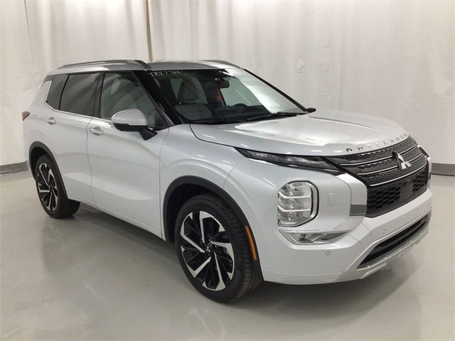 2022 Mitsubishi Outlander SEL