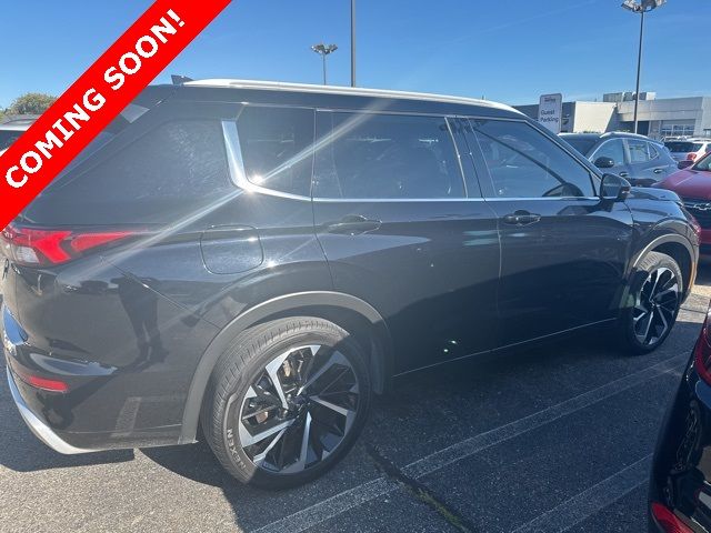 2022 Mitsubishi Outlander SEL