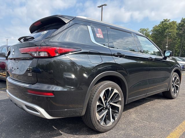 2022 Mitsubishi Outlander 