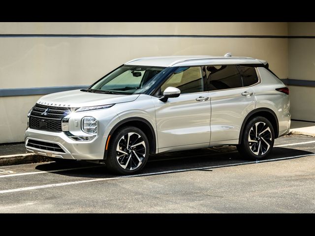 2022 Mitsubishi Outlander SEL