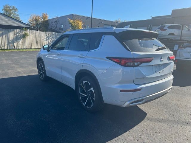 2022 Mitsubishi Outlander SEL