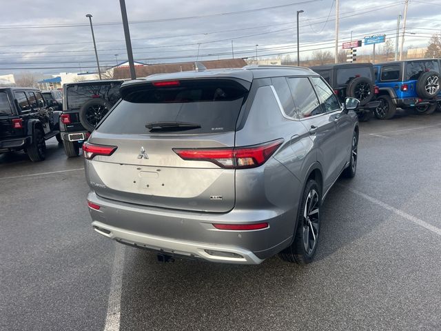 2022 Mitsubishi Outlander SEL