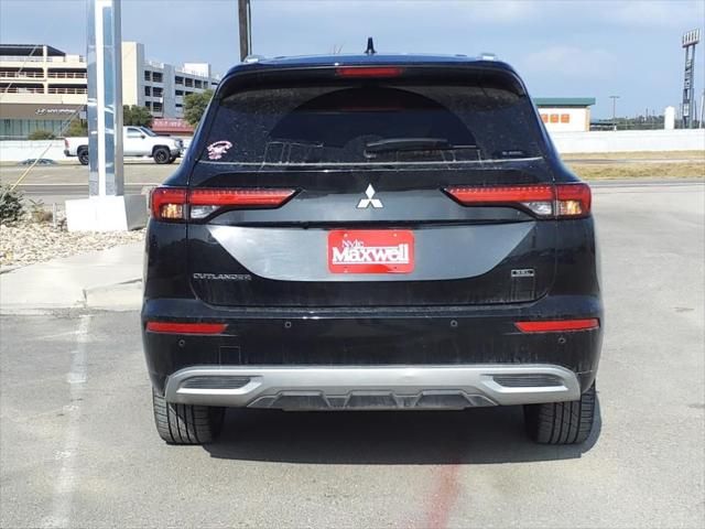 2022 Mitsubishi Outlander SEL