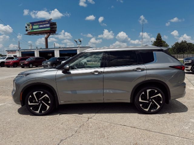 2022 Mitsubishi Outlander 