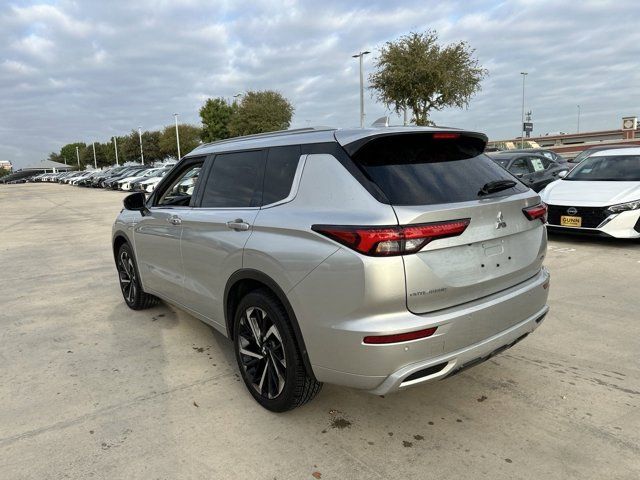 2022 Mitsubishi Outlander 