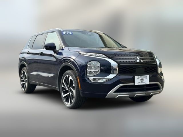 2022 Mitsubishi Outlander 