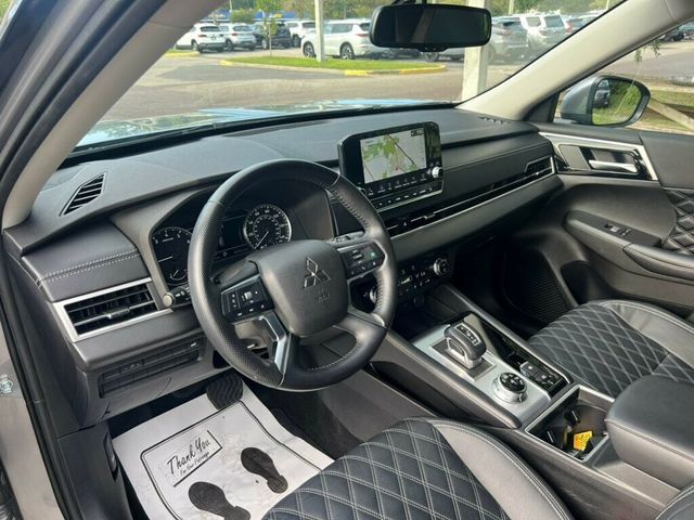 2022 Mitsubishi Outlander SEL