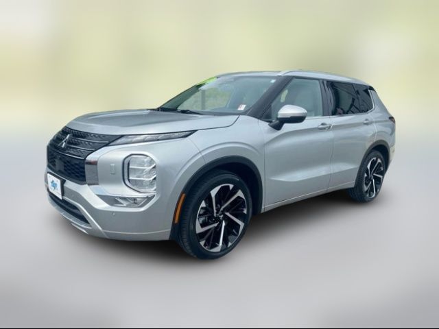 2022 Mitsubishi Outlander SEL Launch Edition