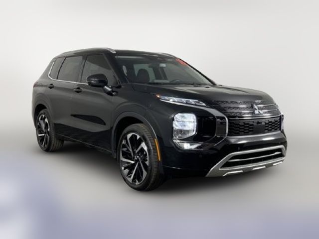 2022 Mitsubishi Outlander SEL Launch Edition