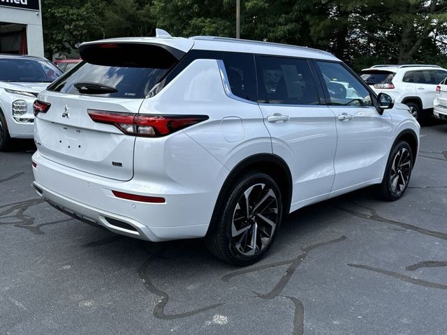 2022 Mitsubishi Outlander 