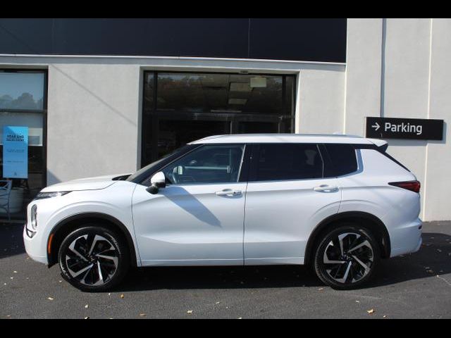 2022 Mitsubishi Outlander SEL