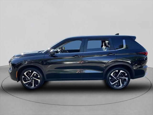 2022 Mitsubishi Outlander SE