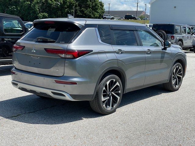 2022 Mitsubishi Outlander SE Launch Edition