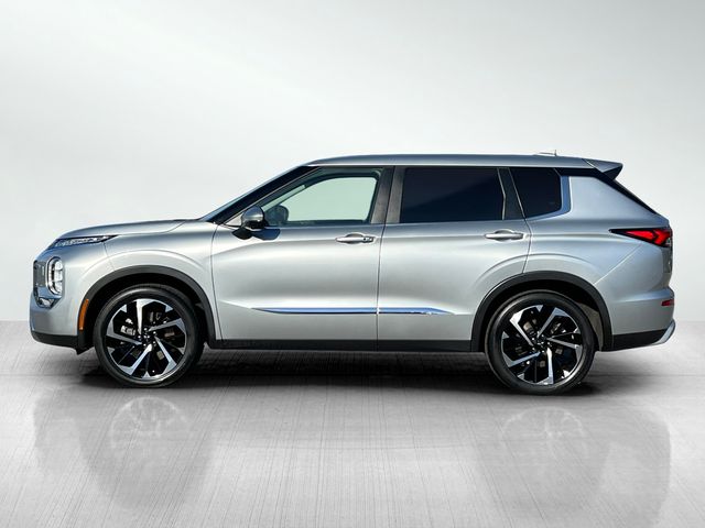 2022 Mitsubishi Outlander 