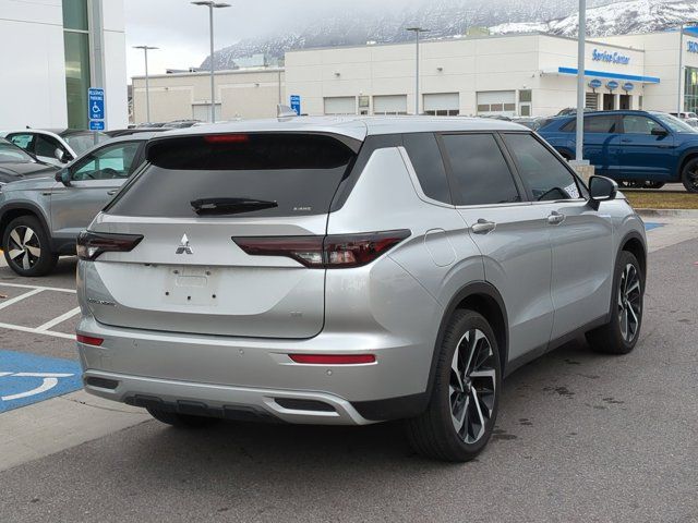 2022 Mitsubishi Outlander 