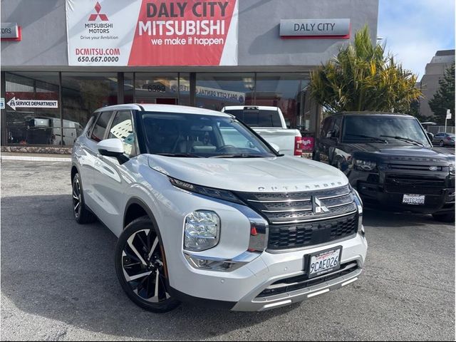 2022 Mitsubishi Outlander 