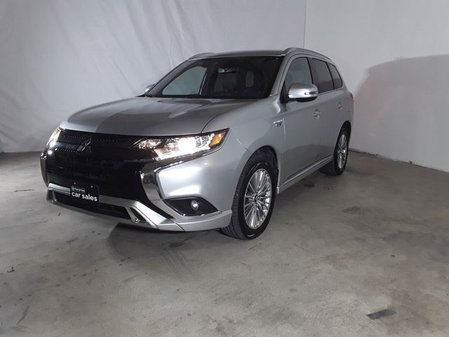 2022 Mitsubishi Outlander PHEV 