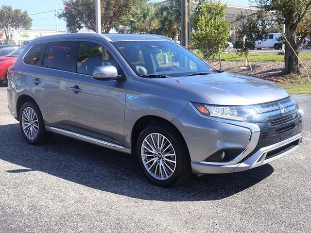 2022 Mitsubishi Outlander PHEV SEL