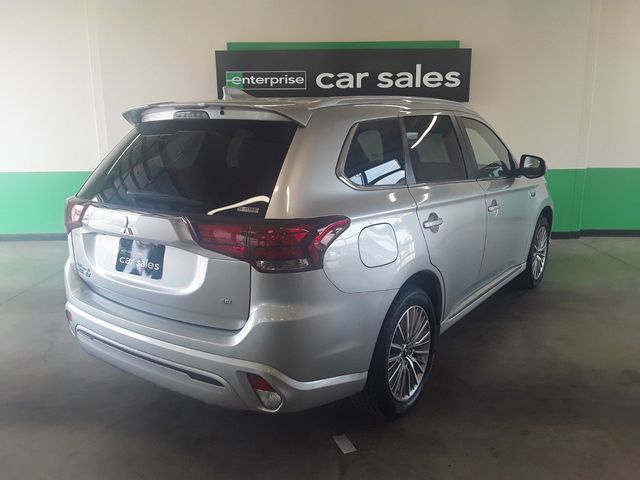 2022 Mitsubishi Outlander PHEV 