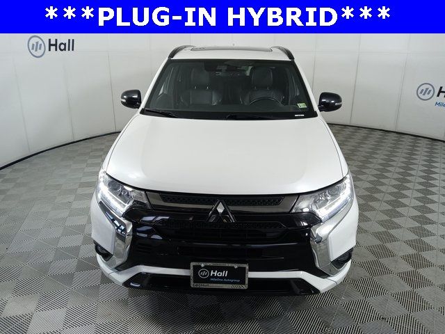 2022 Mitsubishi Outlander PHEV LE