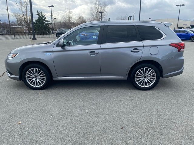 2022 Mitsubishi Outlander PHEV SEL