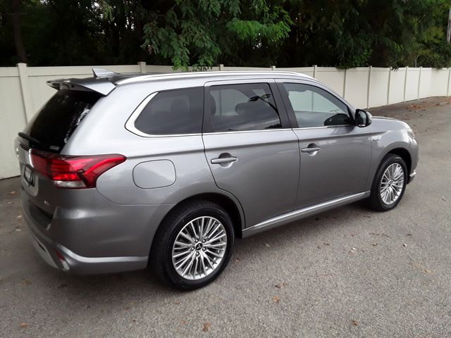 2022 Mitsubishi Outlander PHEV 