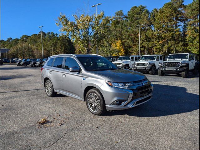 2022 Mitsubishi Outlander PHEV SEL