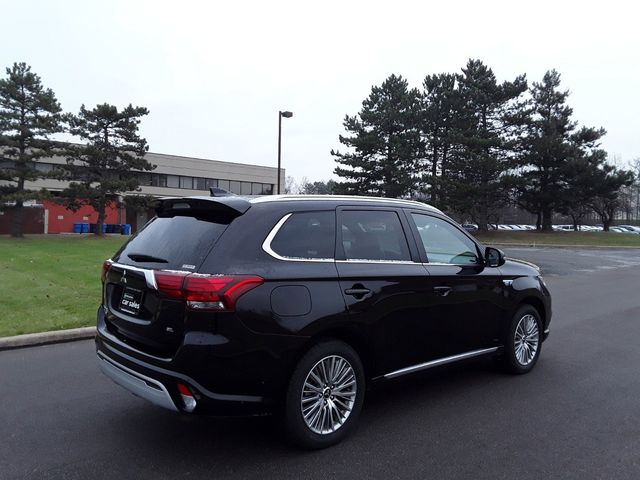 2022 Mitsubishi Outlander PHEV 