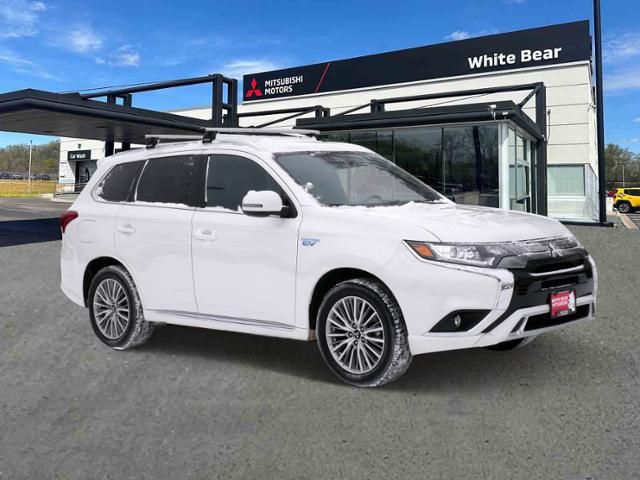 2022 Mitsubishi Outlander PHEV LE