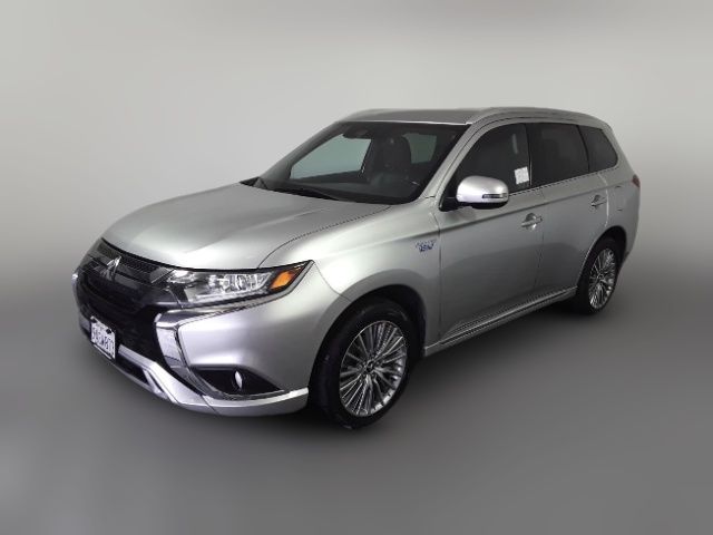 2022 Mitsubishi Outlander PHEV 