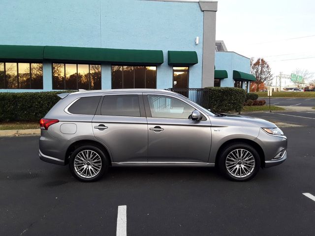 2022 Mitsubishi Outlander PHEV 