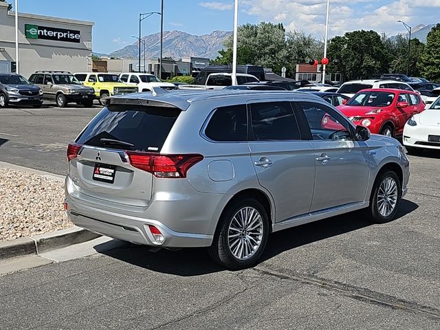 2022 Mitsubishi Outlander PHEV GT