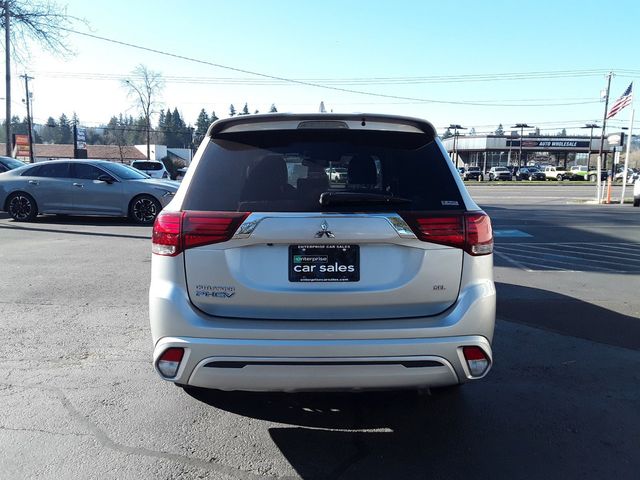 2022 Mitsubishi Outlander PHEV 