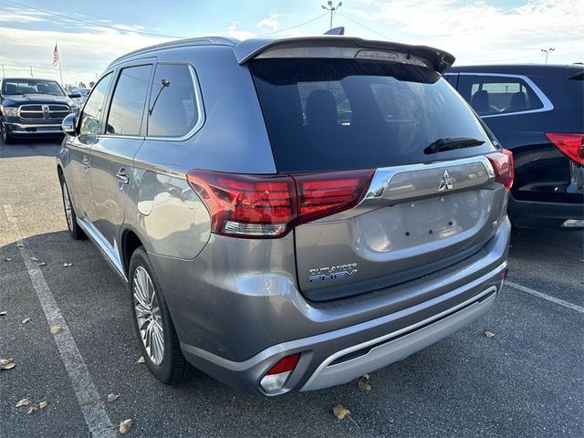 2022 Mitsubishi Outlander PHEV LE