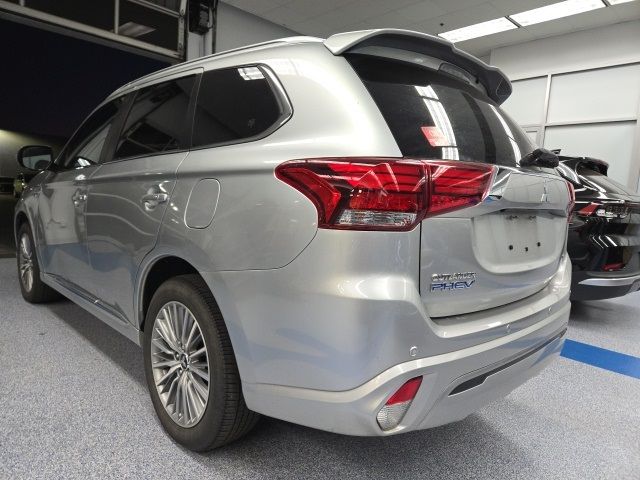 2022 Mitsubishi Outlander PHEV GT